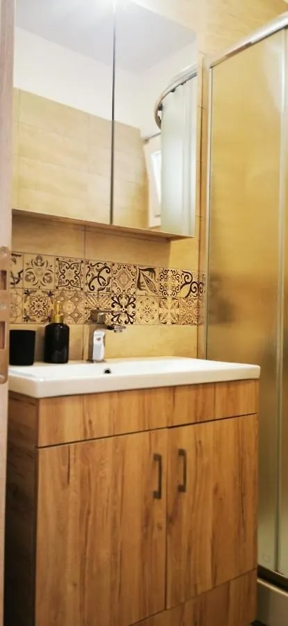 Ellinis Apartman Nikíti