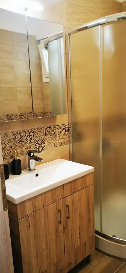 Ellinis Apartman Nikíti